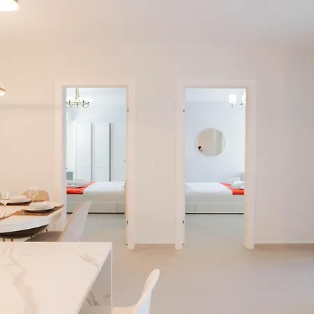 Ultra Modern Off St Julians