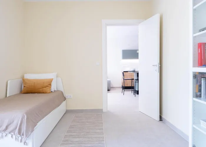 Ultra Modern Off St Julians Apartamento San Julián