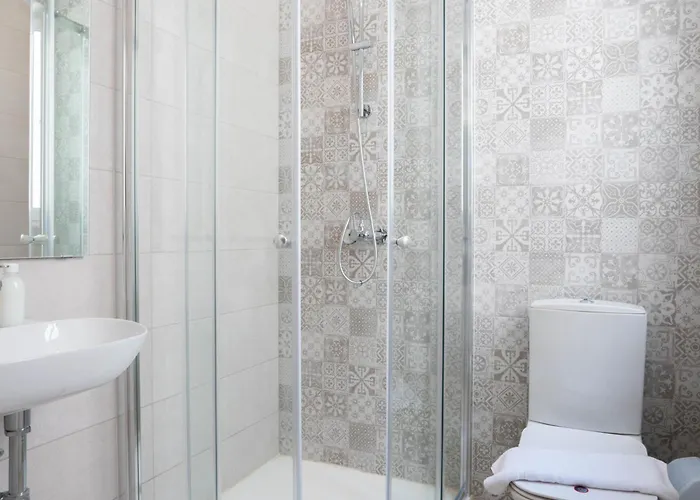 Ultra Modern Off St Julians * San Julián