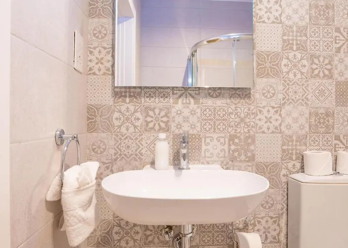 Ultra Modern Off St Julians Apartamento