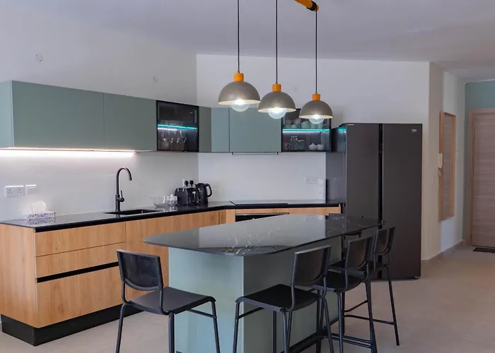 Ultra Modern Off St Julians