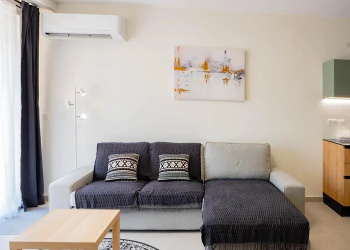 Ultra Modern Off St Julians Apartamento