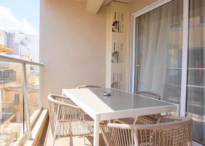 Ultra Modern Off St Julians Apartamento San Julián