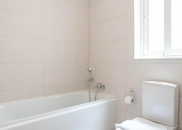 Ultra Modern Off St Julians *