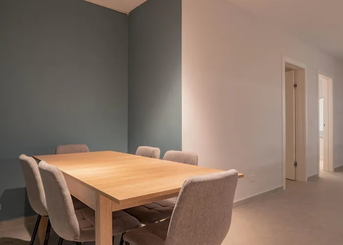 Ultra Modern Off St Julians Apartamento *