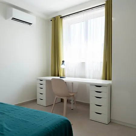 Ultra Modern Off St Julians * Saint Julian's